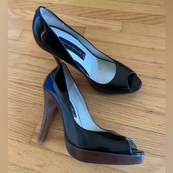 Steven by Steve Madden black patent leather peep toe stilettos.  Size 5.… - Picture 1 of 9